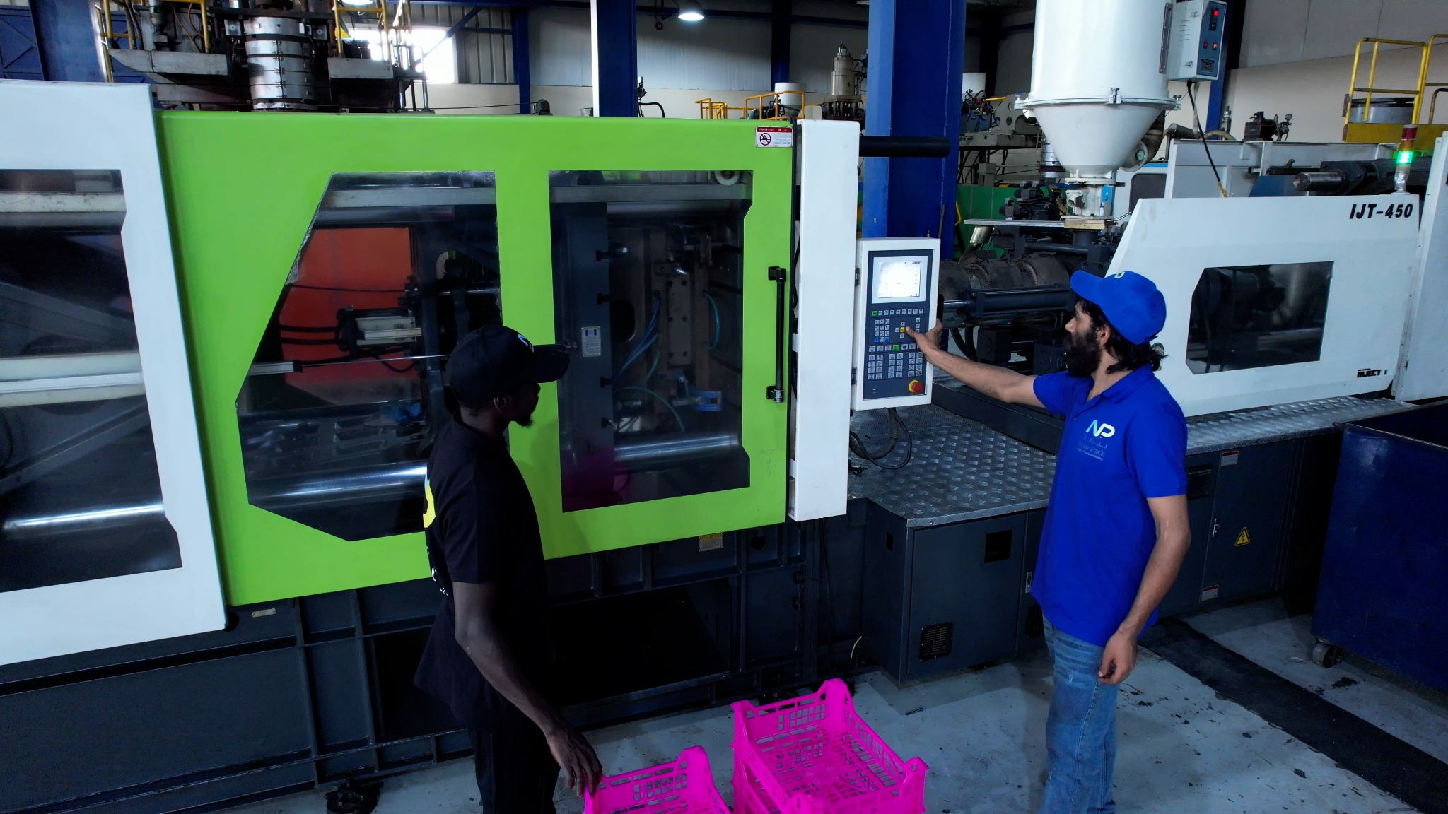 Operator at machine interface